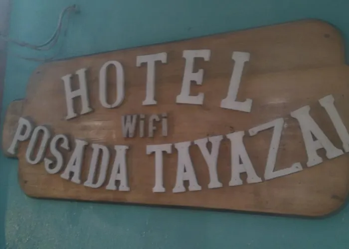 Airport Hotel: Hotel Posada Tayazal